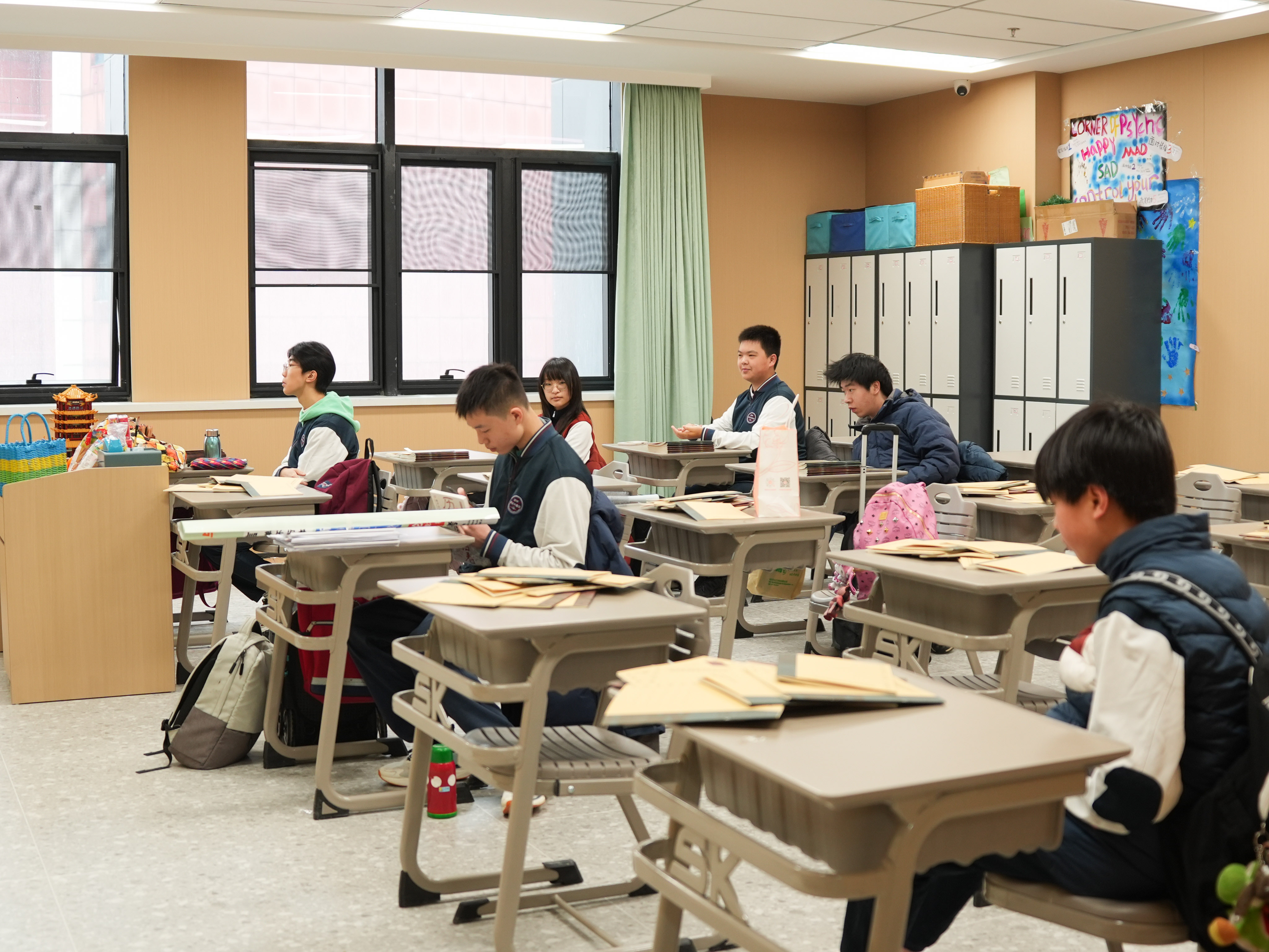 开学第一天丨幼儿园“闹”元宵,国际部搬新家…这排面拉满啦 开学第一天丨幼儿园“闹”元宵,国际部搬新家…这排面拉满啦